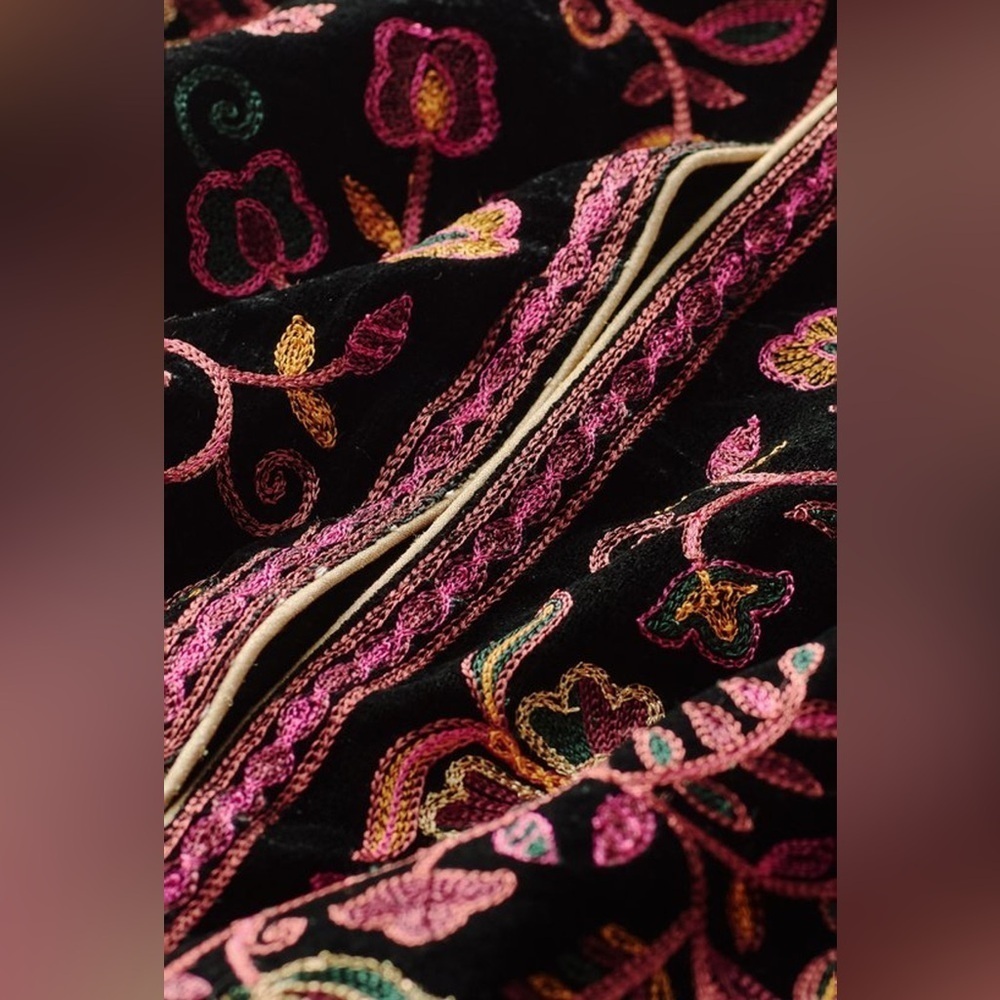 Soft Surroundings NWT Boho Astrid Embroidered Velvet Jacket – PM (10/12 P) - Picture 8 of 15